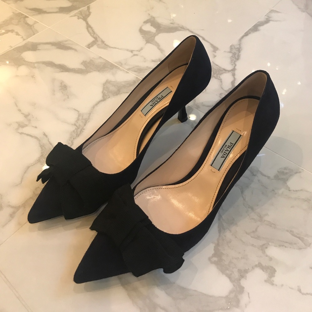 Prada Suede and Bow Point Pumps- Never Worn!